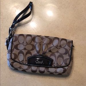 BRAND NEW Coach Wristlet